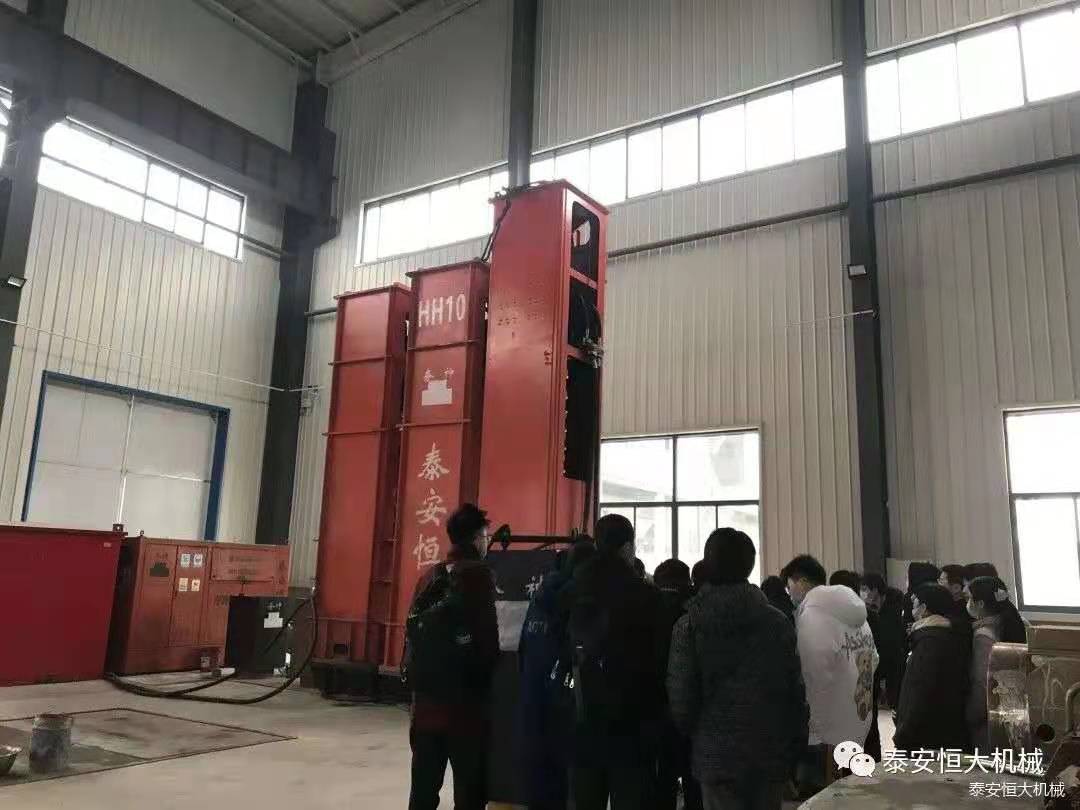 校企合作譜新篇，攜手共贏謀發展